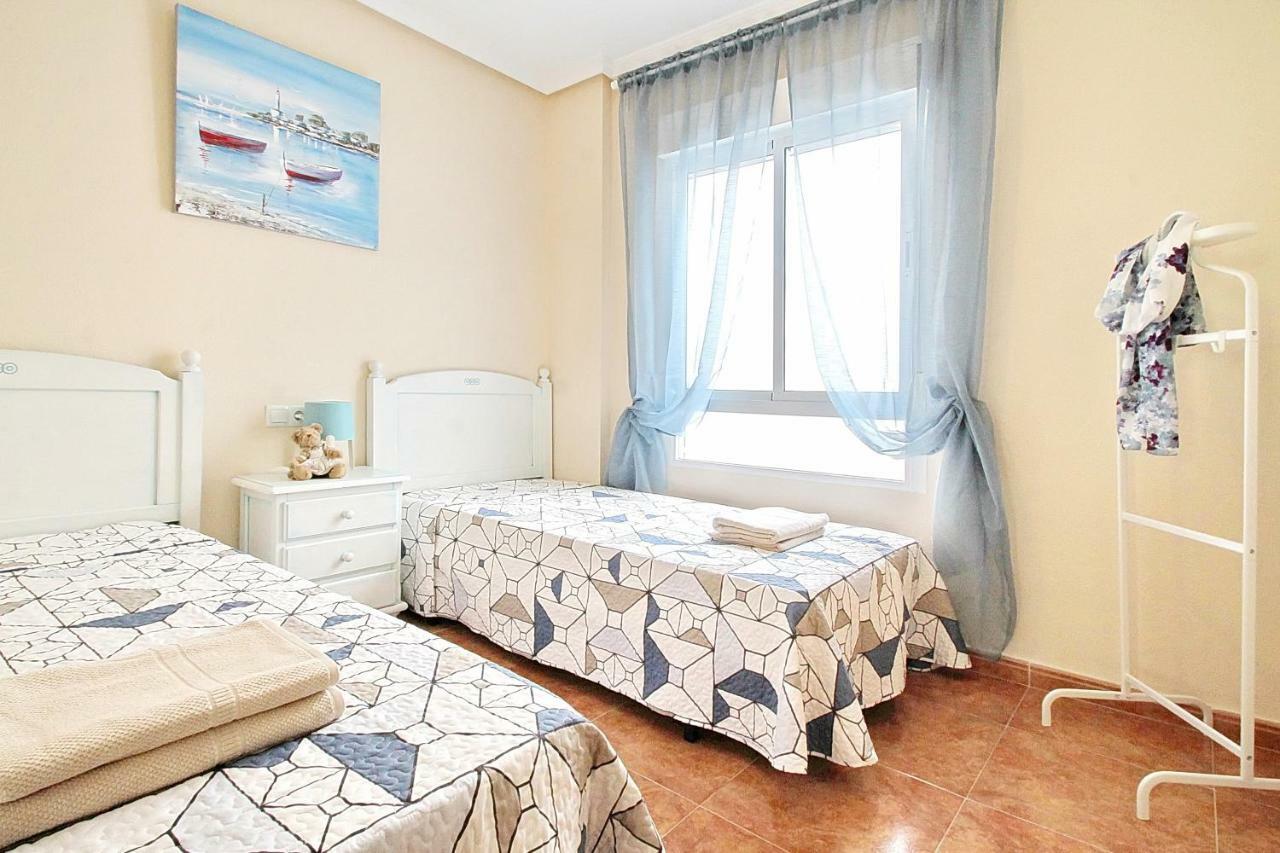 Zoa Happy Vacations Apartment Торевиеха Екстериор снимка