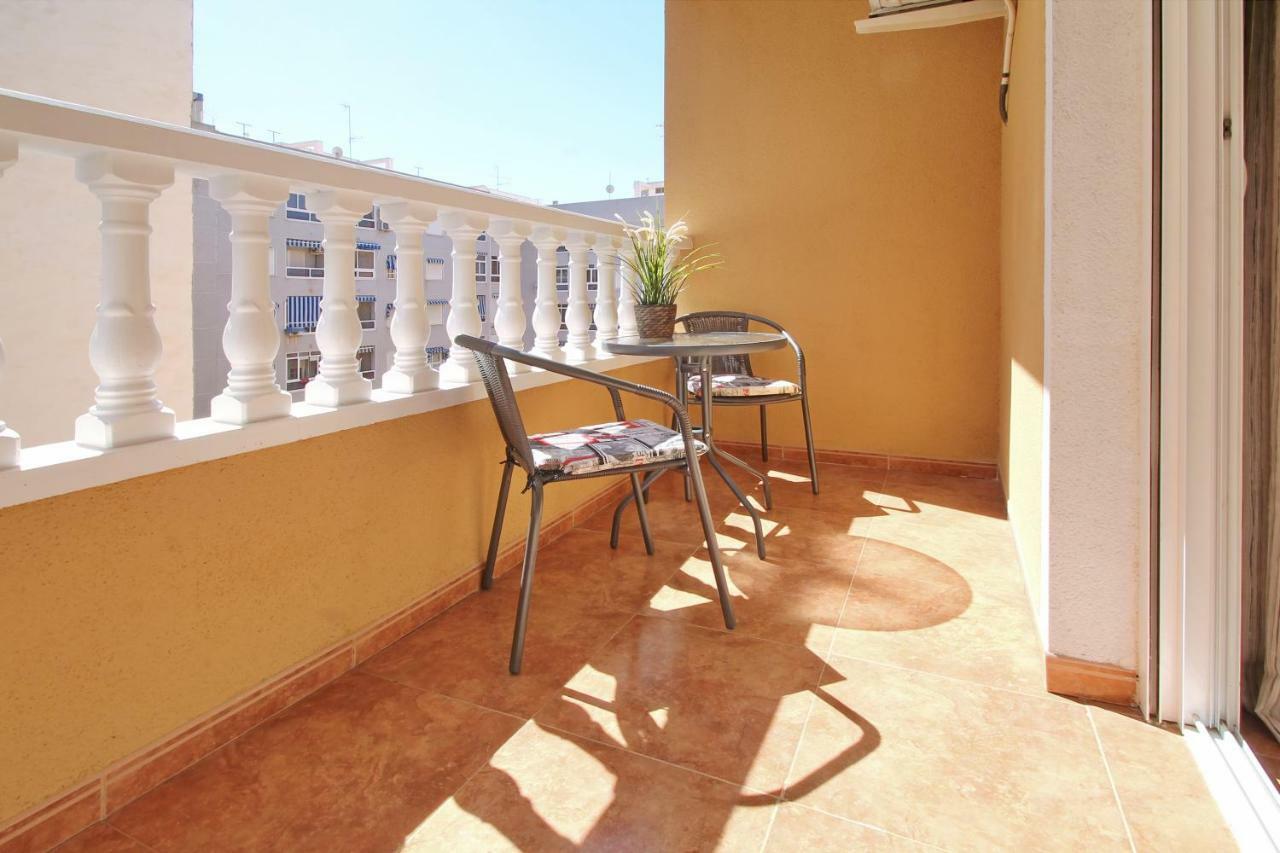 Zoa Happy Vacations Apartment Торевиеха Екстериор снимка