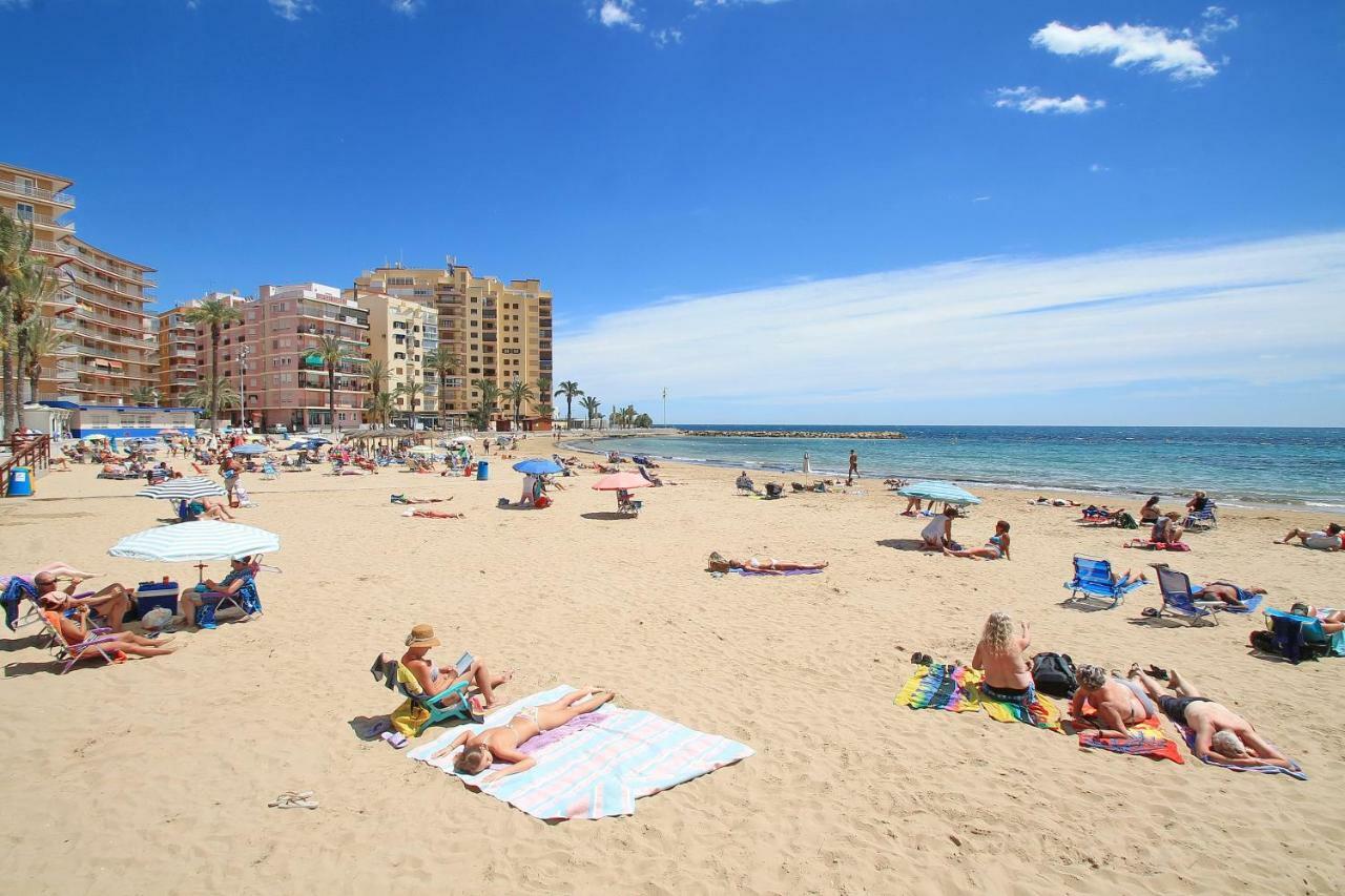 Zoa Happy Vacations Apartment Торевиеха Екстериор снимка